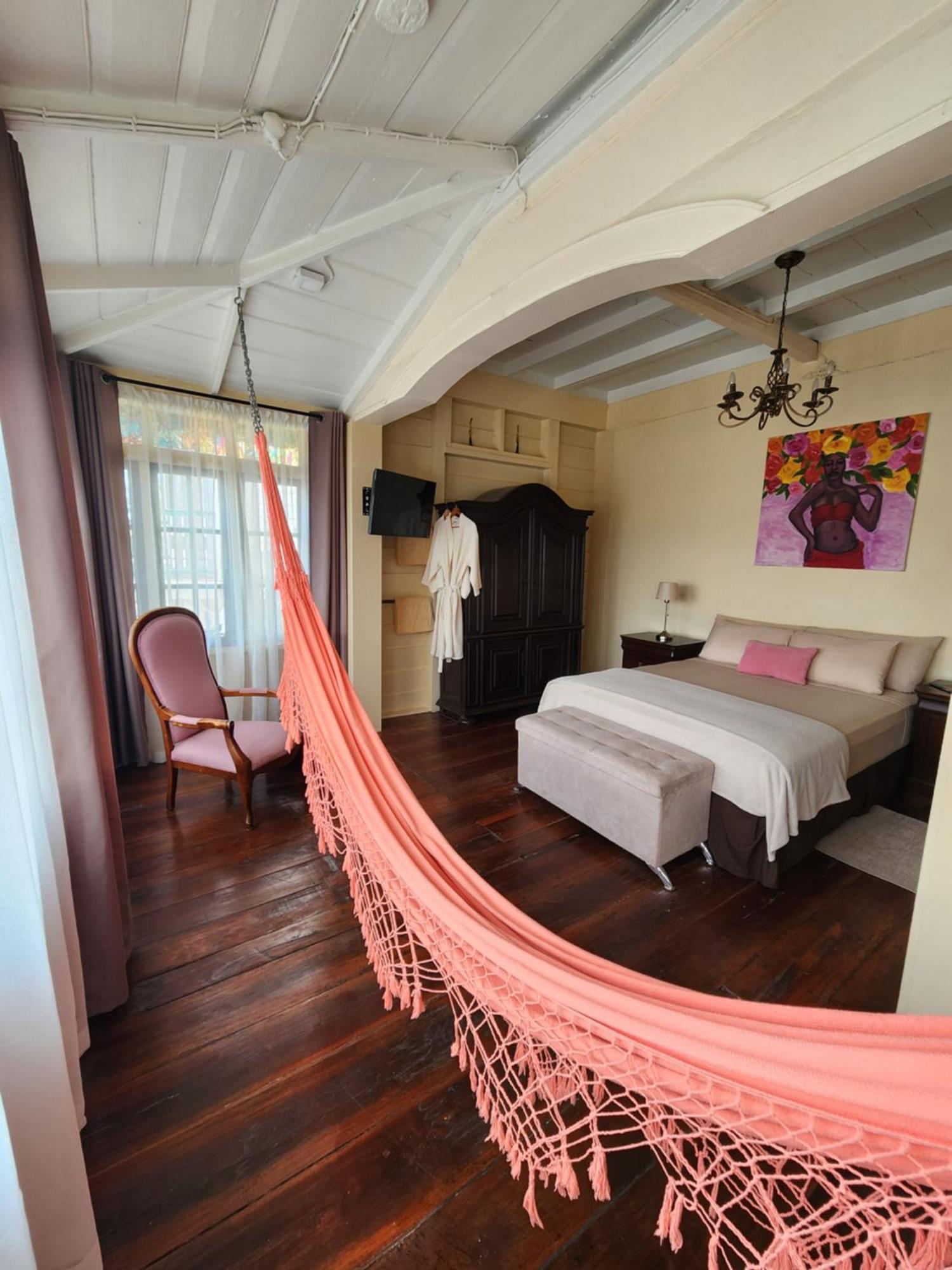Prins Hendrik Suites Paramaribo Exterior foto